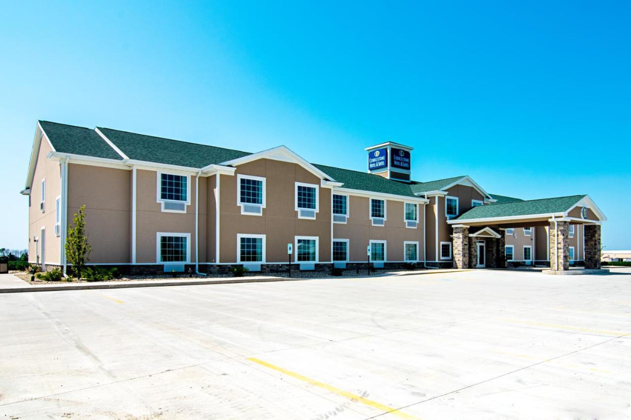 Cobblestone Hotel & Suites - Paxton ภายนอก รูปภาพ